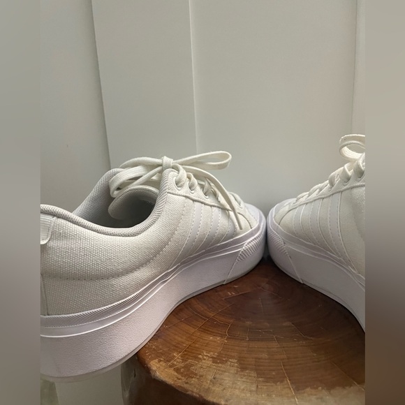 Adidas Bravada 2.0 Platform Sneakers Shoes Sz. 8.5 Womens - Picture 8 of 11